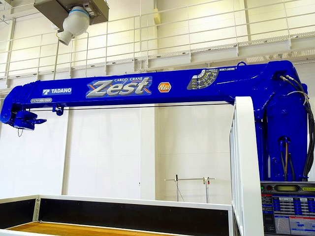いすゞ エルフ 小型 平ボディ（クレーン付） TRG-NMR85R(111629) 28枚目