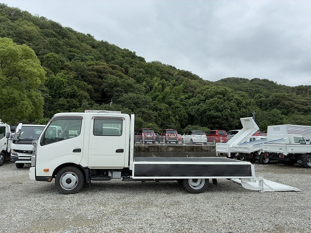 日野 デュトロ 小型 Wキャブ 2RG-XZU710M(109358) 11枚目