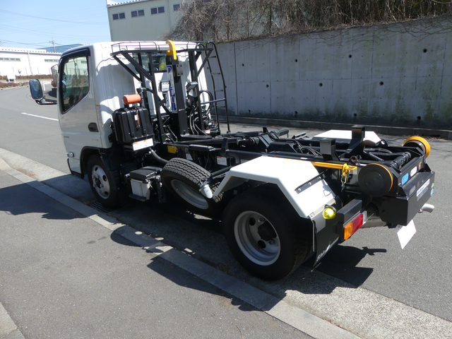 三菱ふそう キャンター 小型 コンテナ専用車 2RG-FBAV0(57236) 8枚目