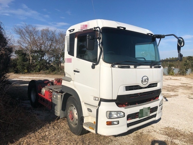 UDトラックス（日産） クオン 大型 トラクタ LKG-GK5XAB(5493) 2枚目
