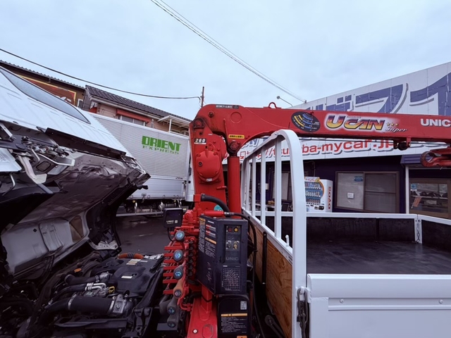 いすゞ エルフ 小型 平ボディ（クレーン付） TRG-NKR85A(112686) 37枚目