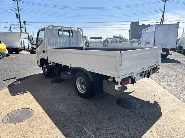 日野 デュトロ 小型 平ボディ TKG-XZC605C(108583) 7枚目