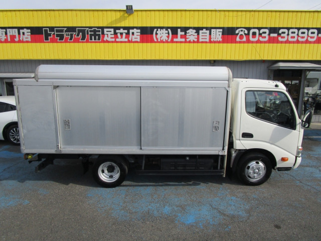 トヨタ トヨエース 小型 バン TKG-XZC645(100353) 8枚目