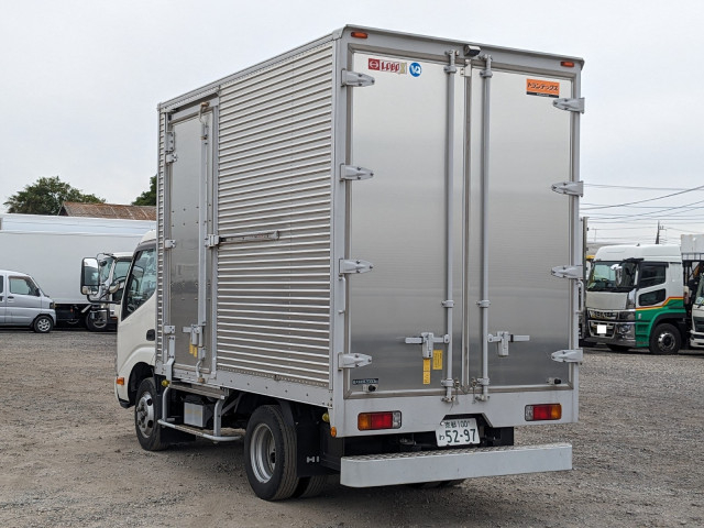 日野 デュトロ 小型 バン 2RG-XZC605M(109101) 3枚目