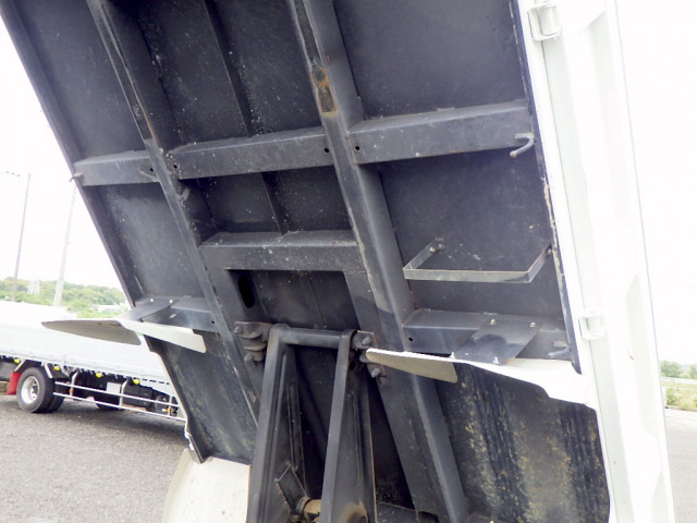三菱ふそう キャンター 小型 土砂ダンプ 2RG-FBA60(111462) 37枚目