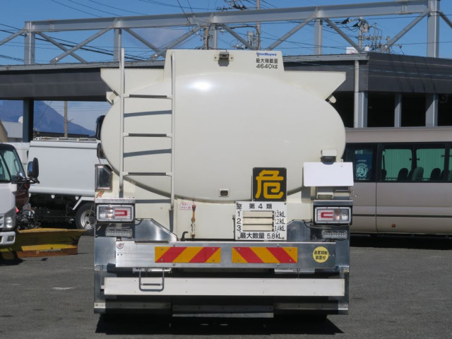 日野 レンジャー 増トン タンクローリー 2KG-GX2ABA(81951) 12枚目