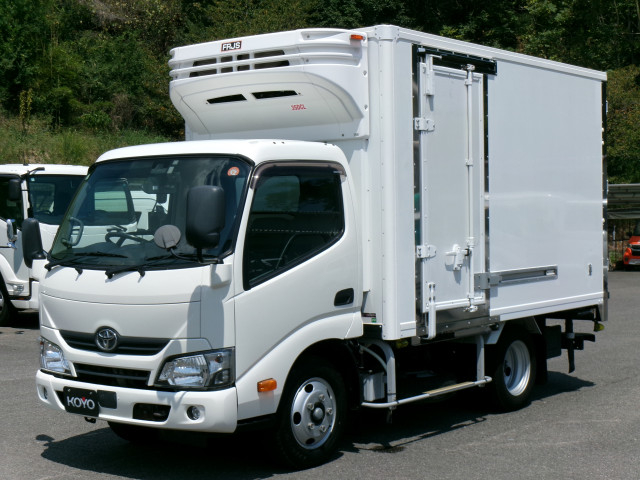 日野 デュトロ 小型 冷蔵冷凍バン TPG-XZU605M(109380) 1枚目