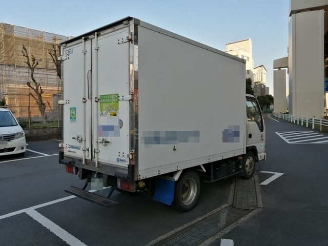 いすゞ エルフ 小型 冷蔵冷凍バン KR-NKR81EAV(5668) 8枚目