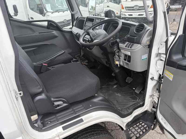 三菱ふそう キャンター 小型 冷蔵冷凍バン TPG-FBA20(110738) 48枚目