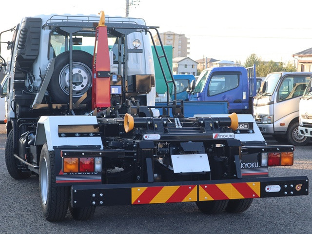 三菱ふそう ファイター 中型 コンテナ専用車 2KG-FK72F(113125) 2枚目