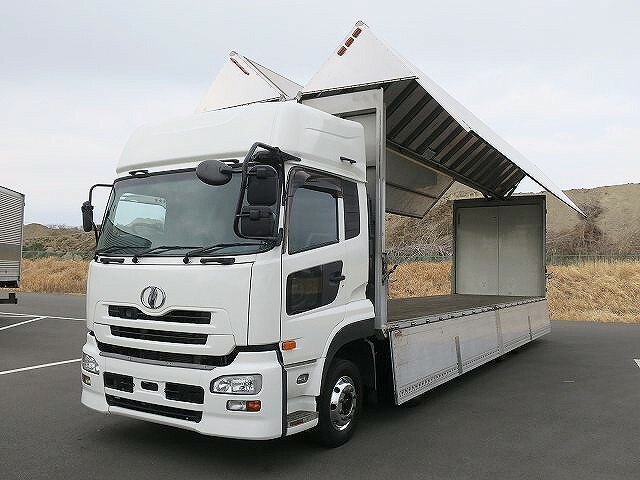 UDトラックス（日産） クオン 大型 ウィング LKG-CG5ZA(27446) 7枚目