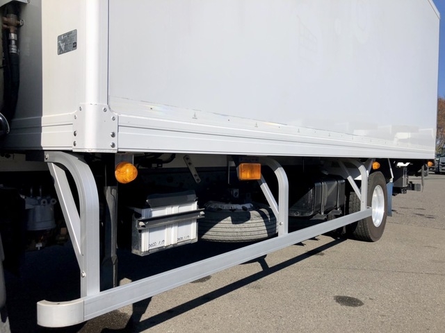 日野 レンジャー 中型 冷蔵冷凍バン TKG-FC9JJAA(60832) 31枚目