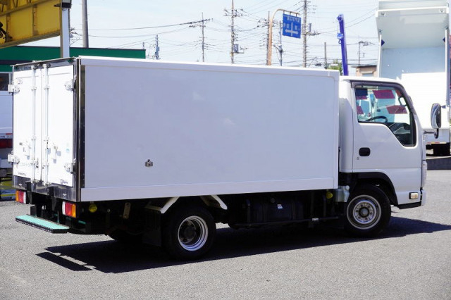 いすゞ エルフ 小型 冷蔵冷凍バン TPG-NHR85AN(110523) 8枚目
