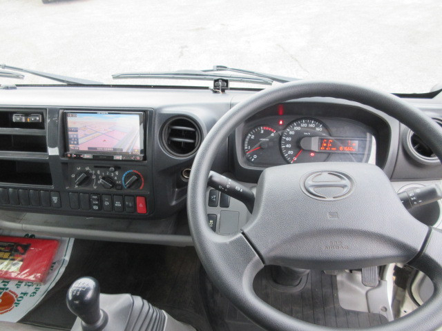 Hino dutro Small Flat body TKG-XZU710M(82792) 14枚目