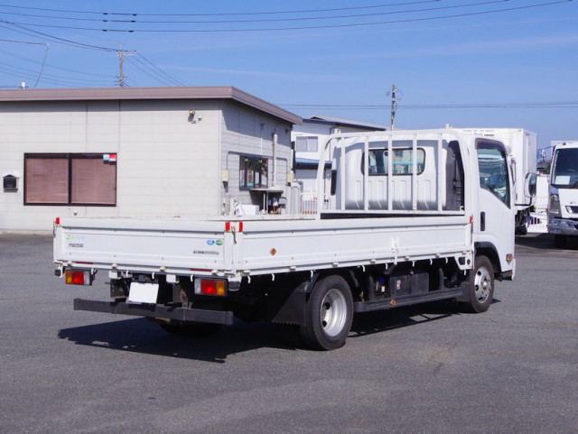 マツダ タイタン 小型 平ボディ 2RG-LPR88AR(113295) 4枚目