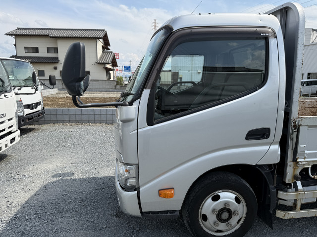 日野 デュトロ 小型 平ボディ 2RG-XZC645M(110247) 21枚目