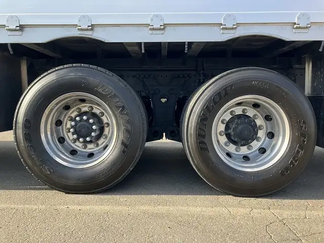 日野 プロフィア 大型 平ボディ（クレーン付） 2DG-FS1AHC(113876) 38枚目