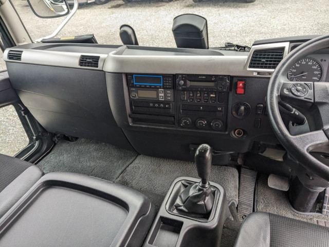 三菱ふそう ファイター 小型 冷蔵冷凍バン 2KG-FK65F(109894) 13枚目