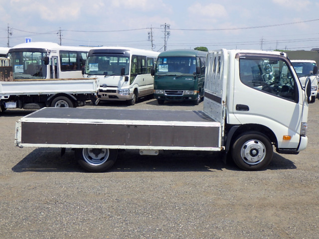 日野 デュトロ 小型 平ボディ 2RG-XZC605M(110039) 29枚目