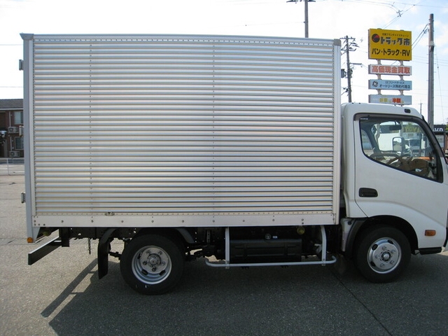 日野 デュトロ 小型 バン TKG-XZU605M(23709) 8枚目