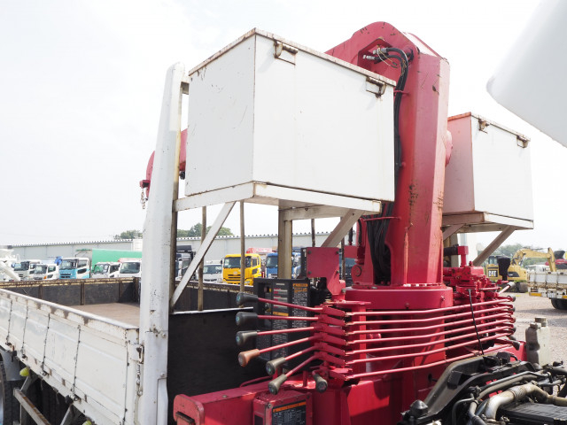 三菱ふそう ファイター 増トン 平ボディ（クレーン付） QKG-FK62FZ(110548) 14枚目