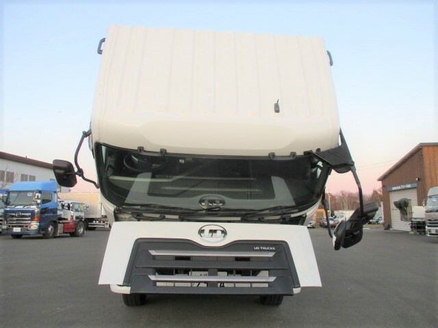 Nissan UD quon Large Soil dump 2PG-CW5AL(36694) 40枚目