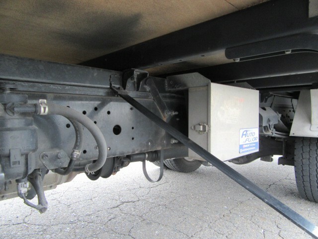 トヨタ ダイナ 小型 バン TKG-XZU710(8373) 28枚目