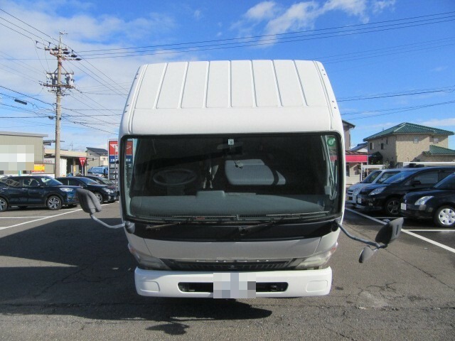 三菱ふそう キャンター 小型 バン PDG-FE82B(7841) 7枚目