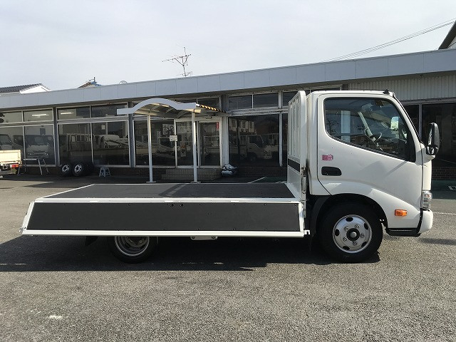 トヨタ ダイナ 小型 平ボディ 2RG-XZC605(111789) 15枚目
