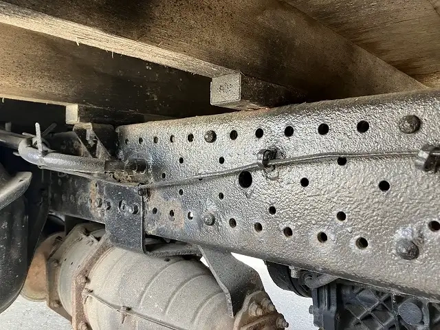 いすゞ エルフ 小型 平ボディ TKG-NLR85AR(108835) 24枚目