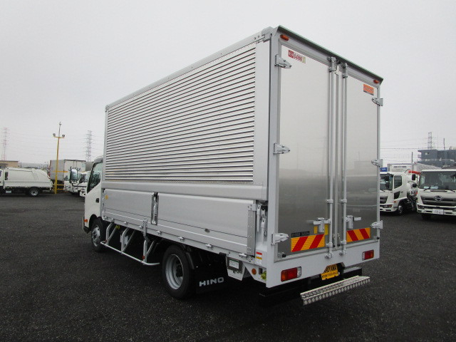 日野 デュトロ 小型 ウィング 2WG-XZU713N(113698) 3枚目