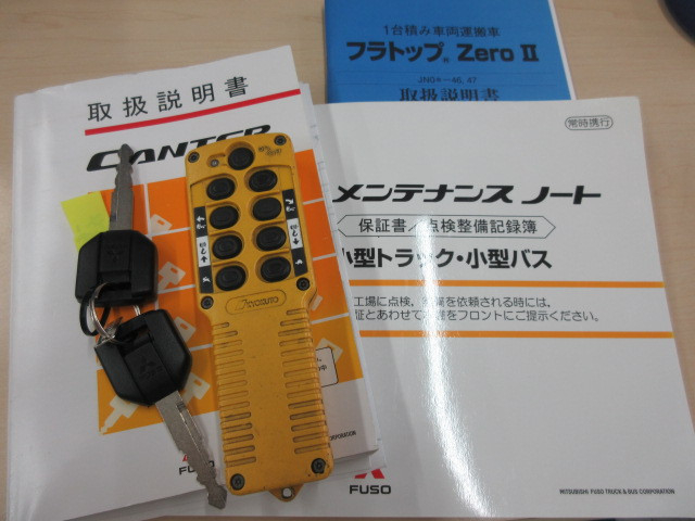 三菱ふそう キャンター 小型 キャリアカー 2PG-FEB90(109310) 5枚目