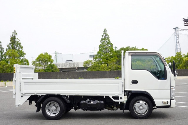 いすゞ エルフ 小型 平ボディ TRG-NHR85A(110220) 10枚目