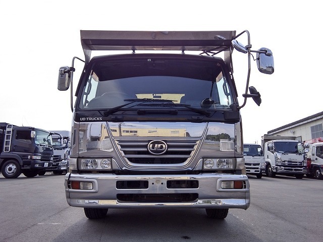 UDトラックス（日産） コンドル 中型 平ボディ（クレーン付） BDG-MK37C(11019) 3枚目