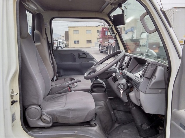 いすゞ エルフ 小型 冷蔵冷凍バン SKG-NHR85AN(8951) 49枚目
