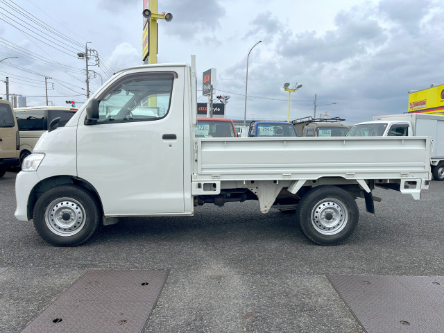 トヨタ タウンエース 小型 平ボディ 5BF-S413U(110027) 3枚目