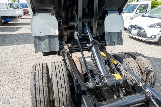 三菱ふそう キャンター 小型 土砂ダンプ PDG-FE71DD(11145) 13枚目