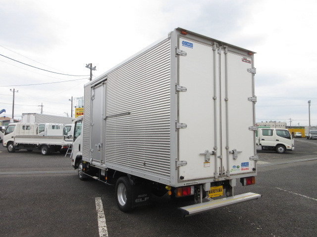 いすゞ エルフ 小型 バン TRG-NLR85AN(111630) 3枚目