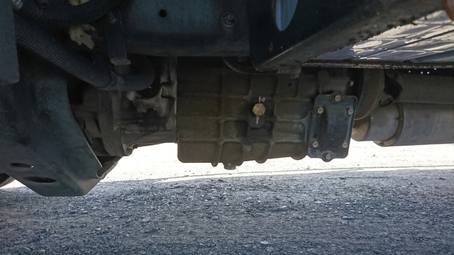 UDトラックス（日産） コンドル 中型 バン PB-MK37A(2250) 17枚目