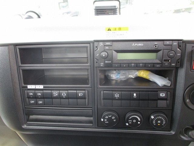 三菱ふそう ファイター 中型 コンテナ専用車 2KG-FK72F(9566) 24枚目