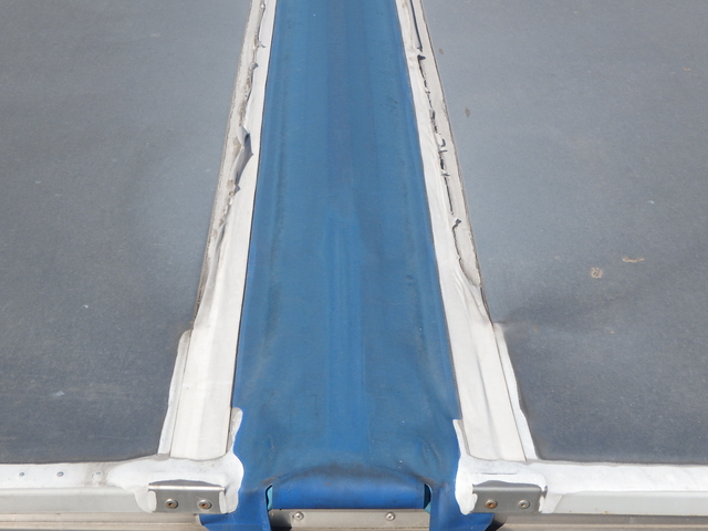Isuzu forward Middle Wing body 2RG-FRR90S2(108341) 18枚目