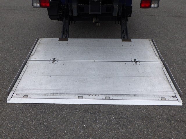 いすゞ - 中型 冷蔵冷凍バン 2PG-FRR90T2(107577) 6枚目