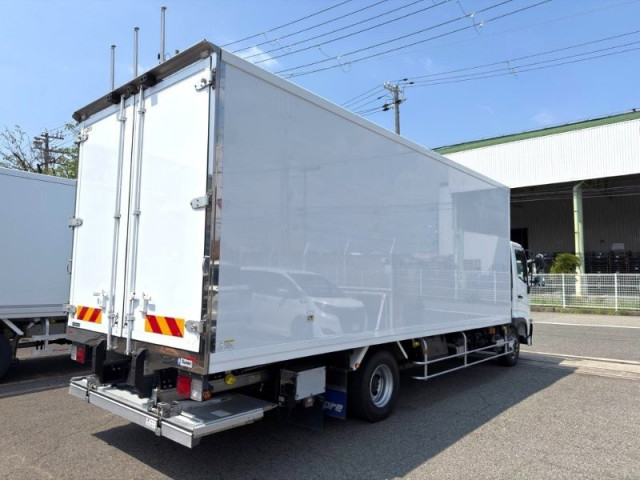 日野 レンジャー 中型 冷蔵冷凍バン 2KG-FC2ABG(110467) 3枚目