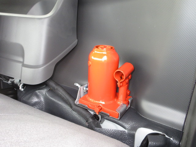 日産自動車 アトラス 小型 平ボディ 2WG-APS88AC(112386) 24枚目