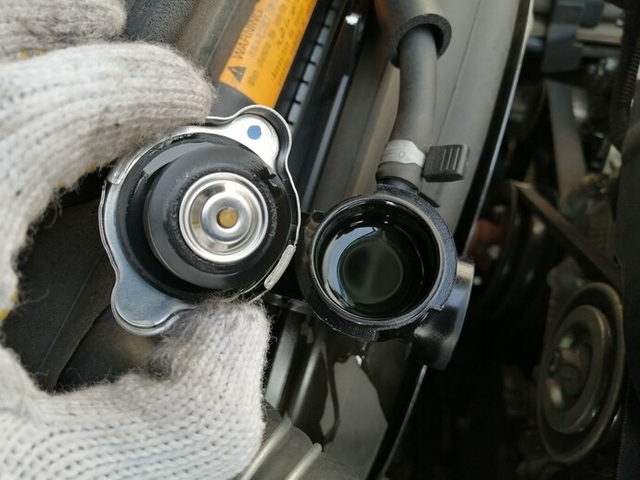 いすゞ エルフ 小型 バン TKG-NLR85AN(5355) 41枚目