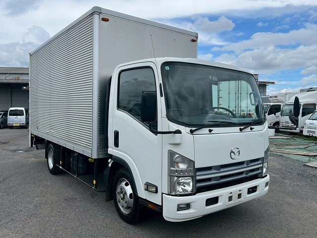 マツダ タイタン 小型 バン BDG-LPR85AN(110451) 4枚目