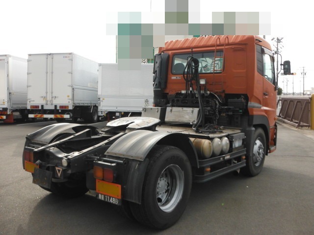 UDトラックス（日産） クオン 大型 トラクタ PKG-GK4XAB(3109) 7枚目