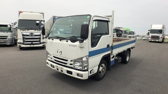 マツダ タイタン 小型 平ボディ TRG-LHR85A(34843) 3枚目