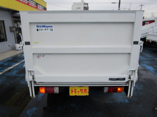 日野 デュトロ 小型 Wキャブ TKG-XZU605M(103779) 5枚目