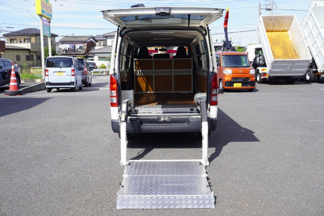 トヨタ ハイエース 小型 Translation missing: ja.item.body_keijou_enum.body_keijou_light_van CBF-TRH200V(94845) 15枚目